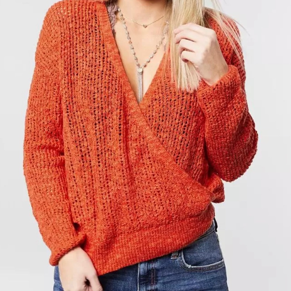 Billabong Rust Color Sweater - Size Small - image 1